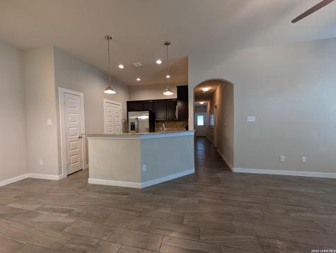 367 Creekside Curve New Braunfels TX 78130