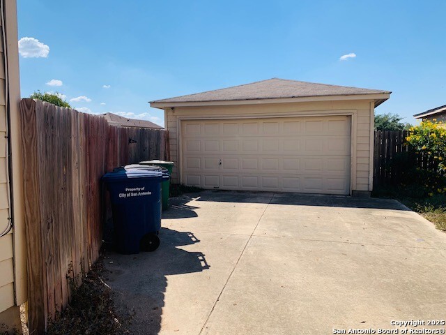 10311 Lateleaf Oak San Antonio TX 78223