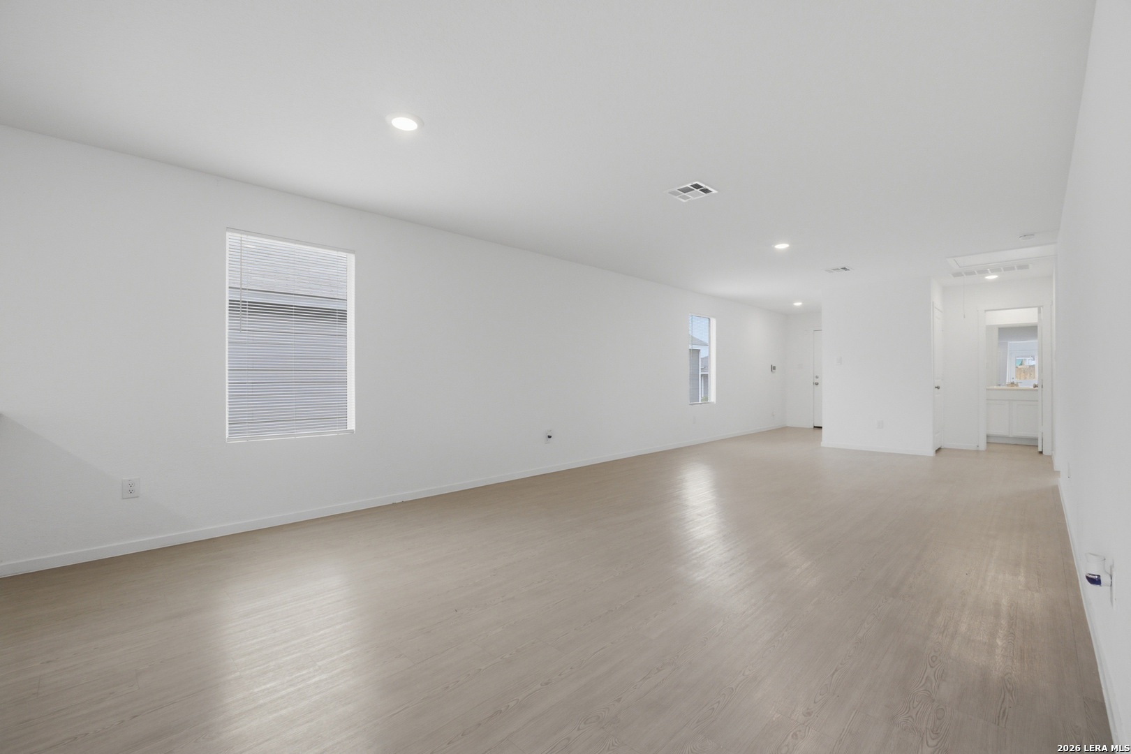 11507 Field Briar Converse TX 78109