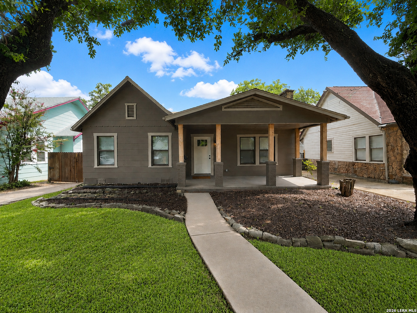1910 W Kings Highway San Antonio TX 78201