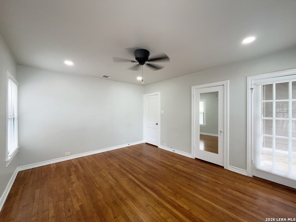 1910 W Kings Highway San Antonio TX 78201