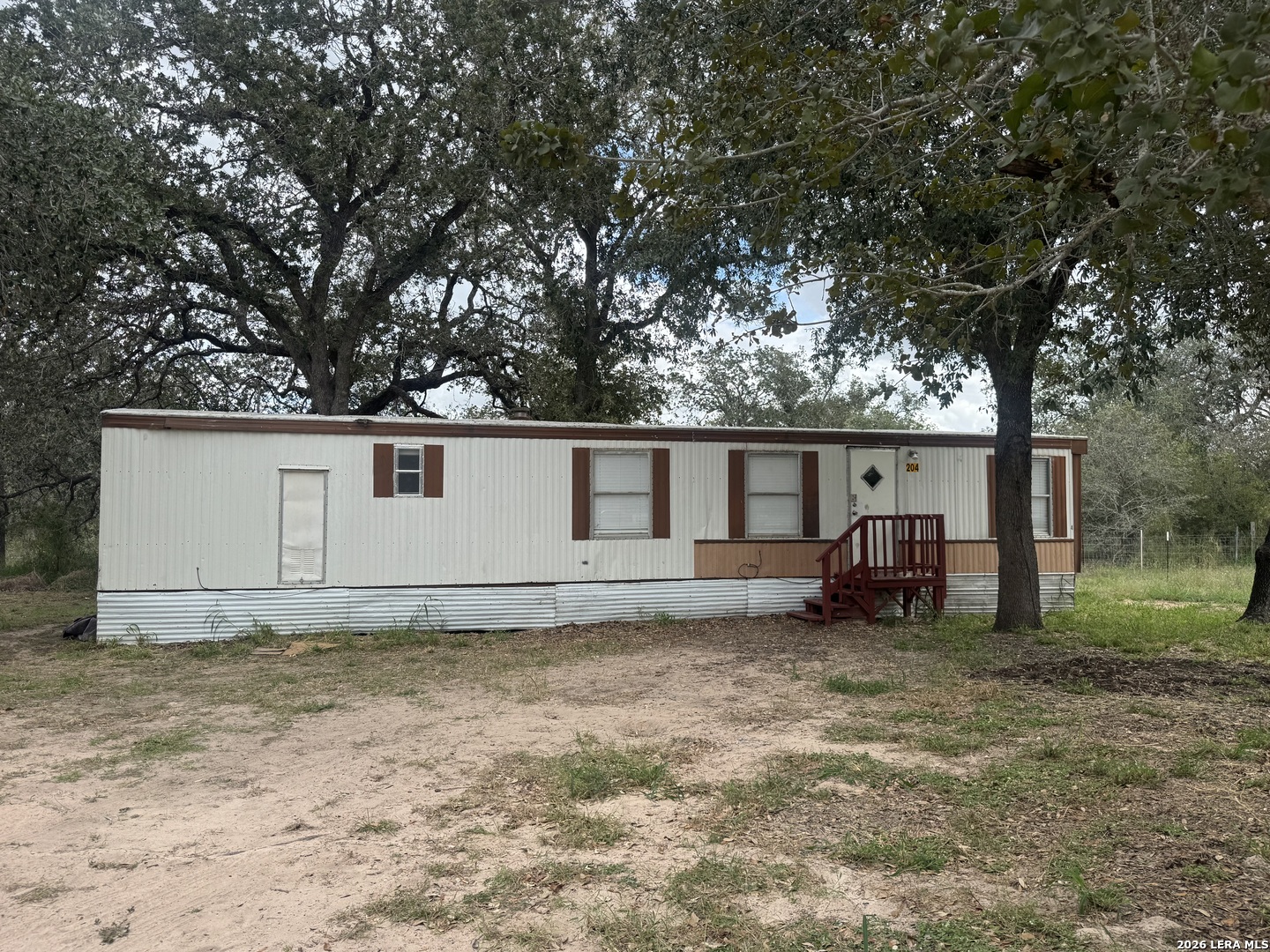 204 Pr Robin Hood Lane Poteet TX 78065