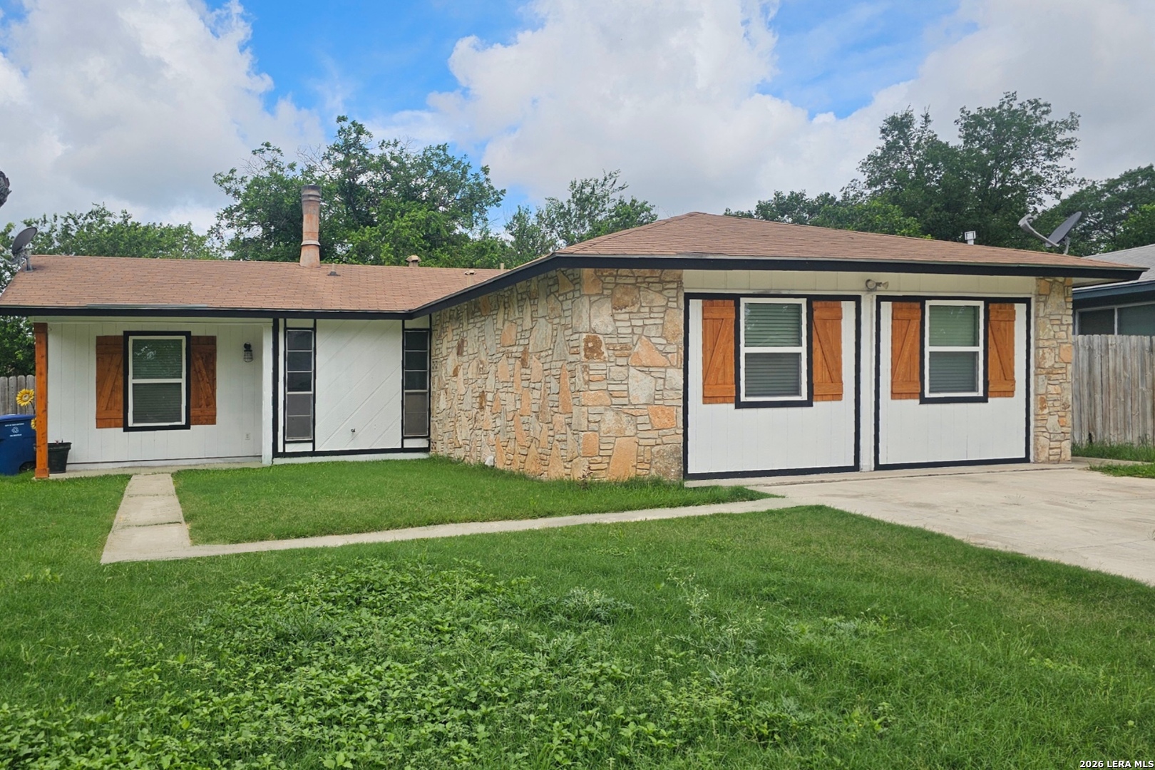 5907 Cliffmore Drive San Antonio TX 78250
