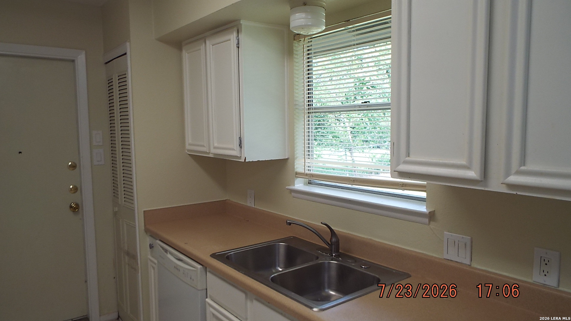 4874 Castle Lance San Antonio TX 78218