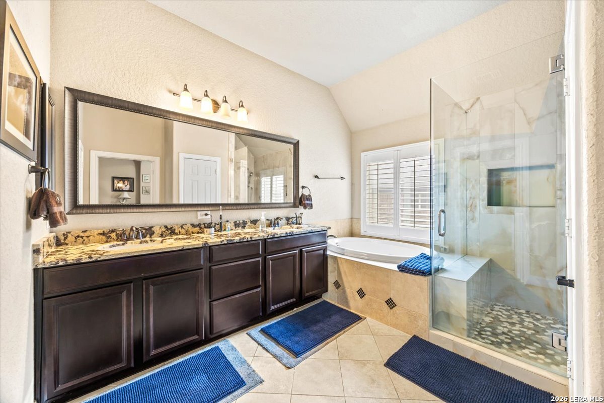 10515 Alcantara Helotes TX 78023