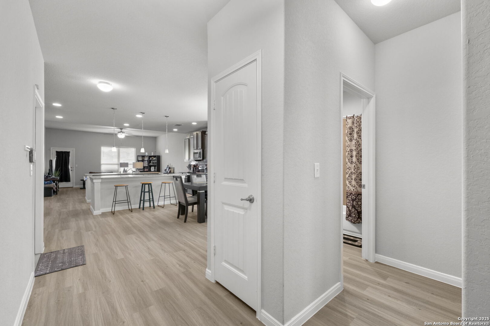 5806 Larkspur San Antonio TX 78218