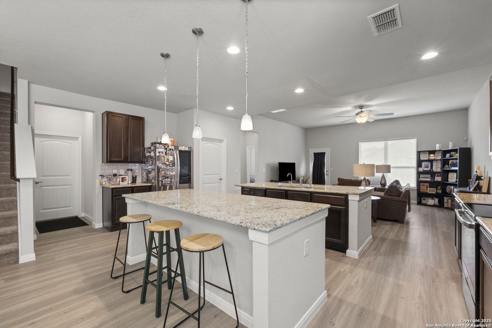 5806 Larkspur San Antonio TX 78218