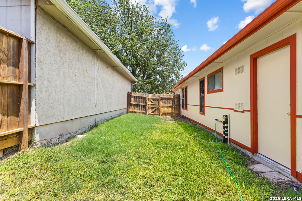 1514 Vista Hill Street San Antonio TX 78213