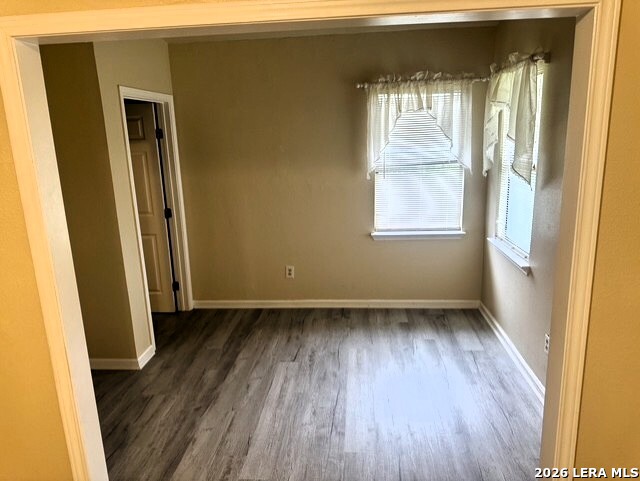 1093 E County Road 5718 Natalia TX 78059
