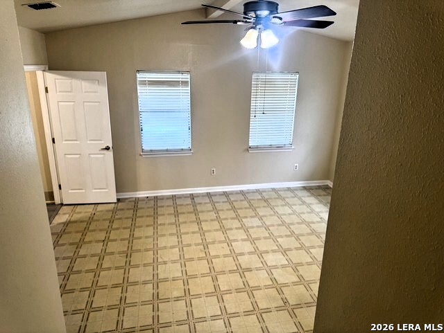 1093 E County Road 5718 Natalia TX 78059