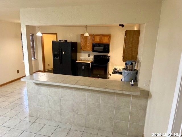 1093 E County Road 5718 Natalia TX 78059