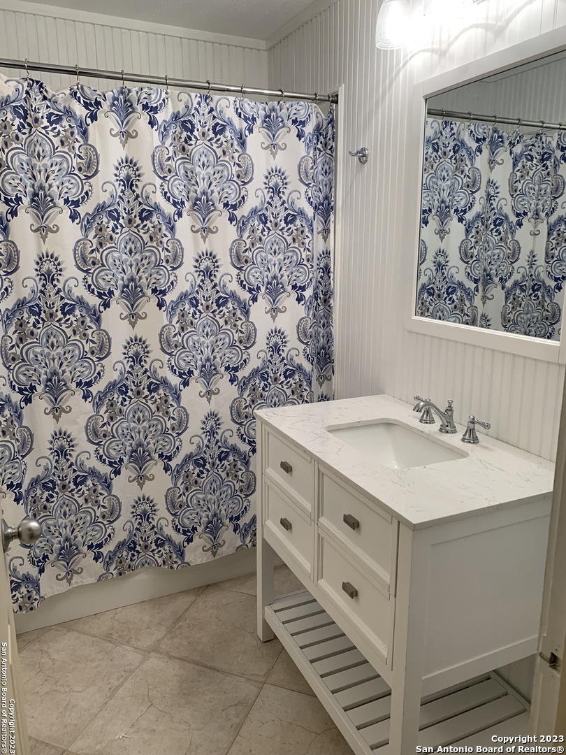 84 Roundup Drive San Antonio TX 78213