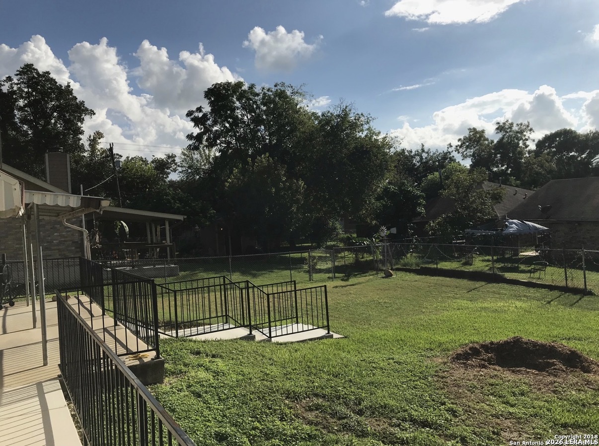 4015 Meeks San Antonio TX 78210