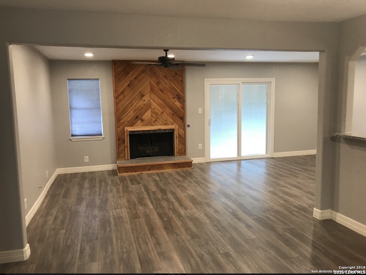 4015 Meeks San Antonio TX 78210
