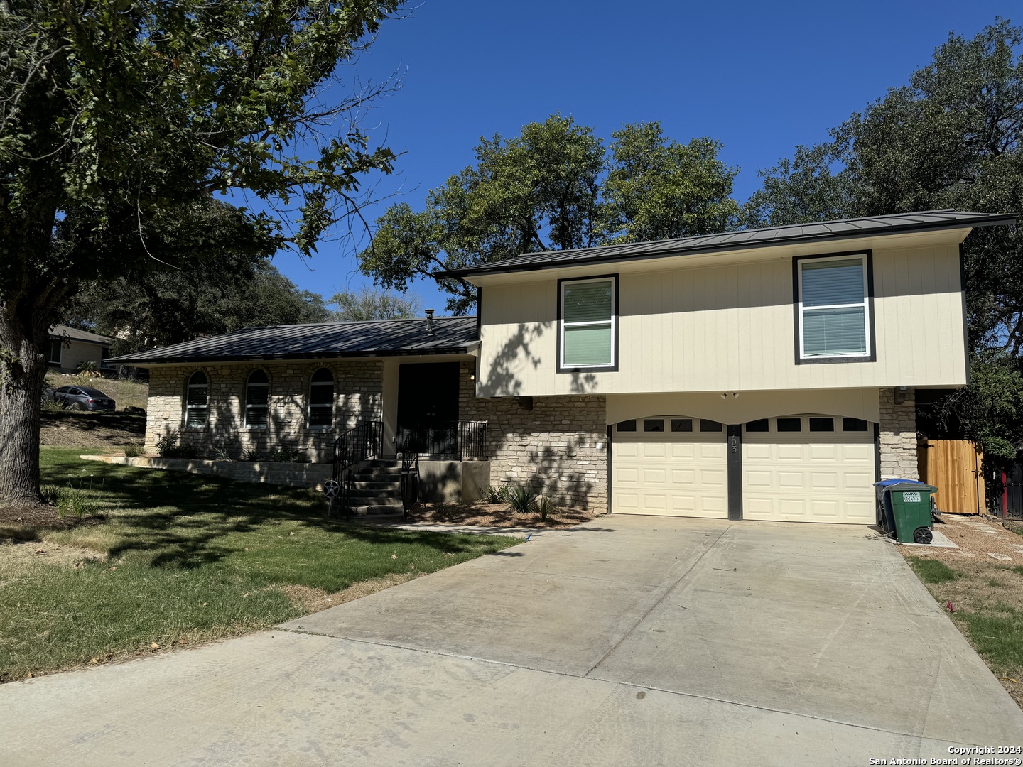 1703 Searcy Drive San Antonio TX 78232