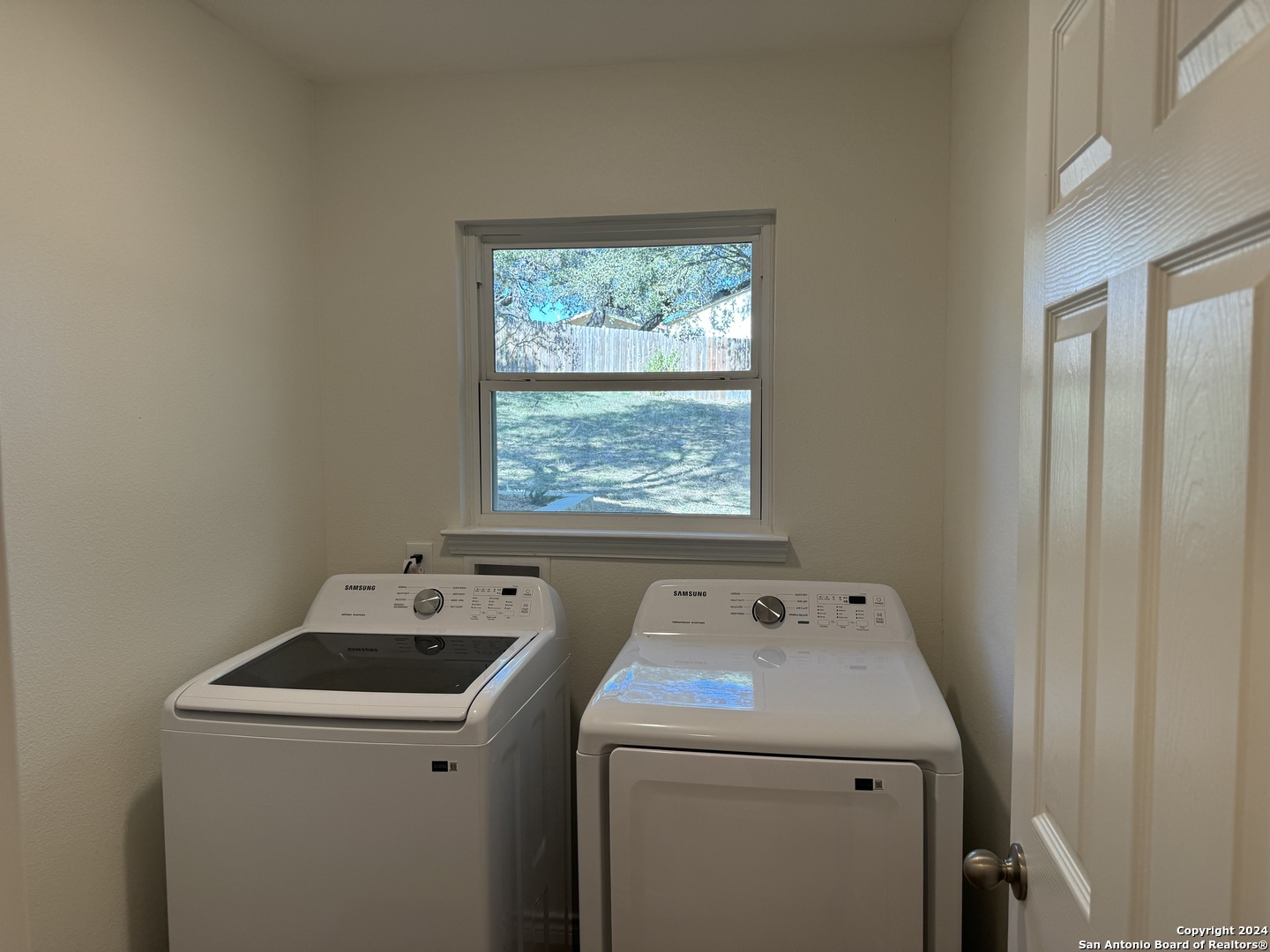 1703 Searcy Drive San Antonio TX 78232