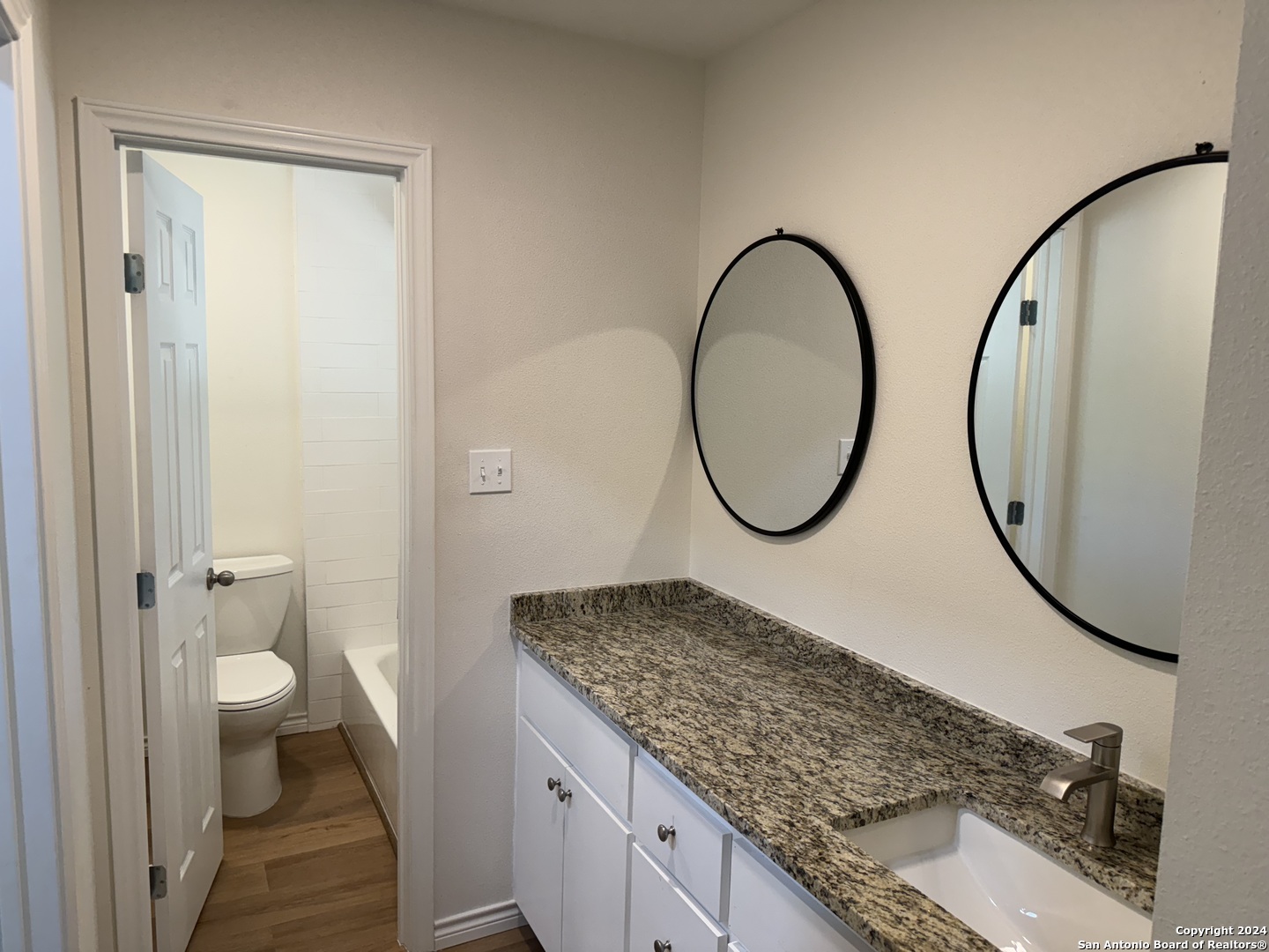 1703 Searcy Drive San Antonio TX 78232