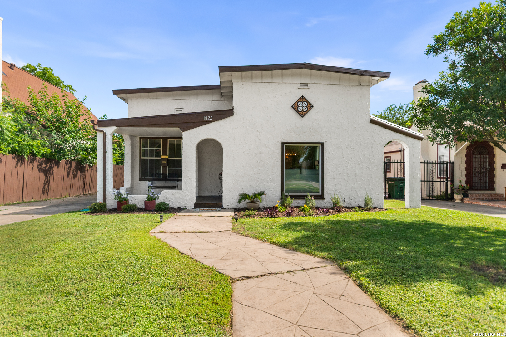 1822 W Magnolia San Antonio TX 78201