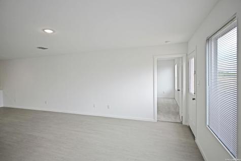 463 River Run Way San Antonio TX 78220