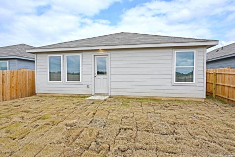 463 River Run Way San Antonio TX 78220