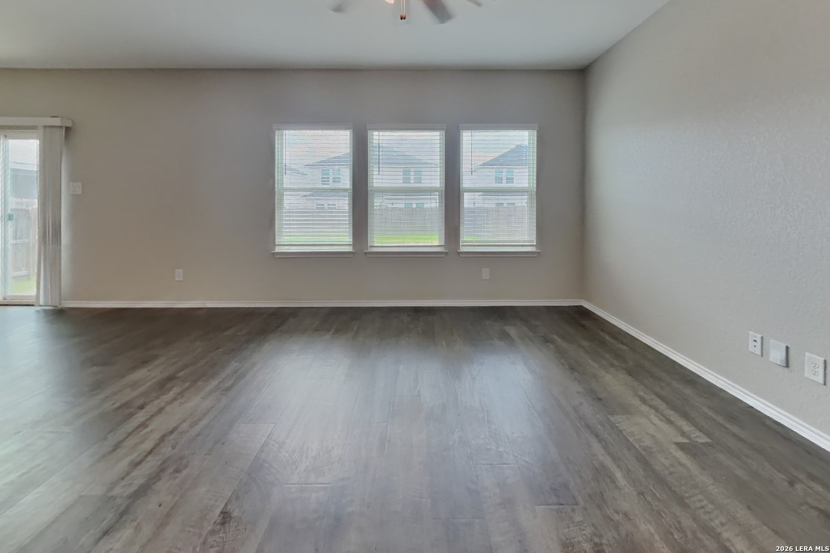 4015 Asher Alley St Hedwig TX 78152