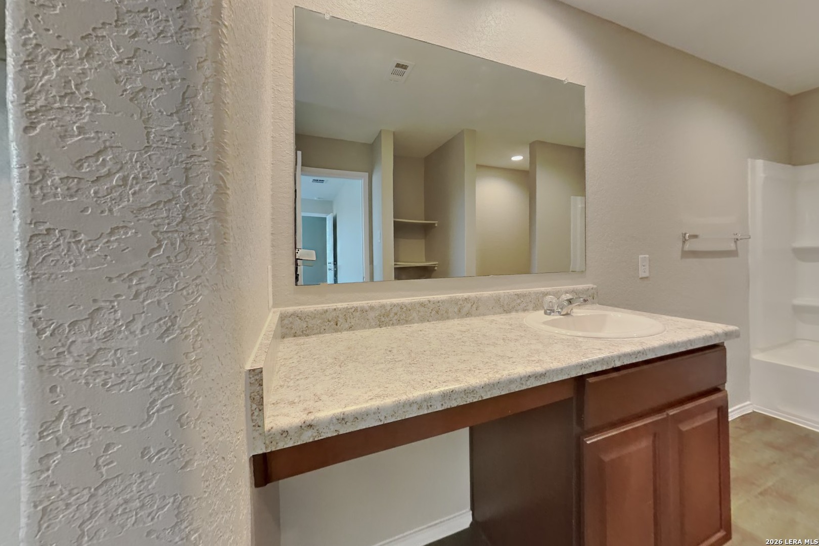 4015 Asher Alley St Hedwig TX 78152