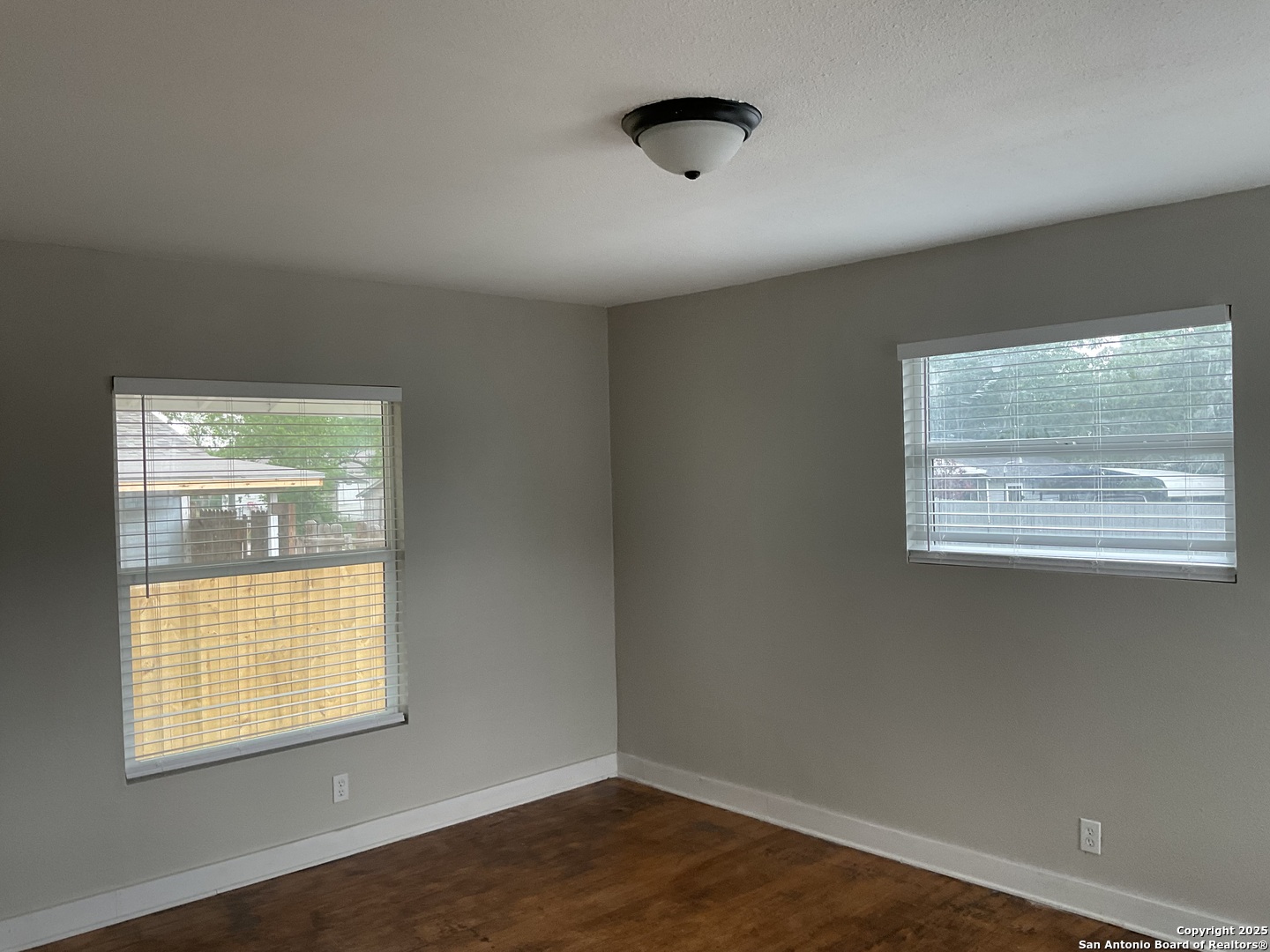 2703 Menchaca San Antonio TX 78228
