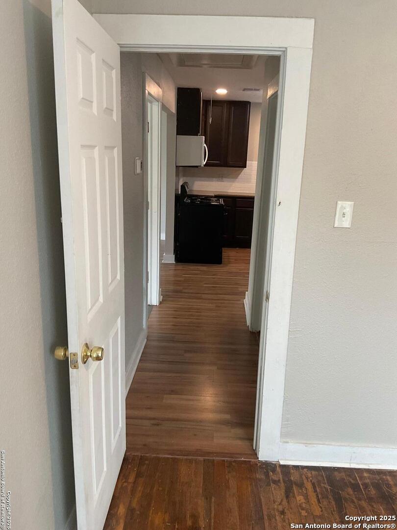 2703 Menchaca San Antonio TX 78228
