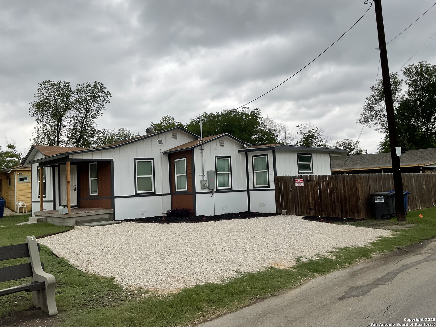 2703 Menchaca San Antonio TX 78228
