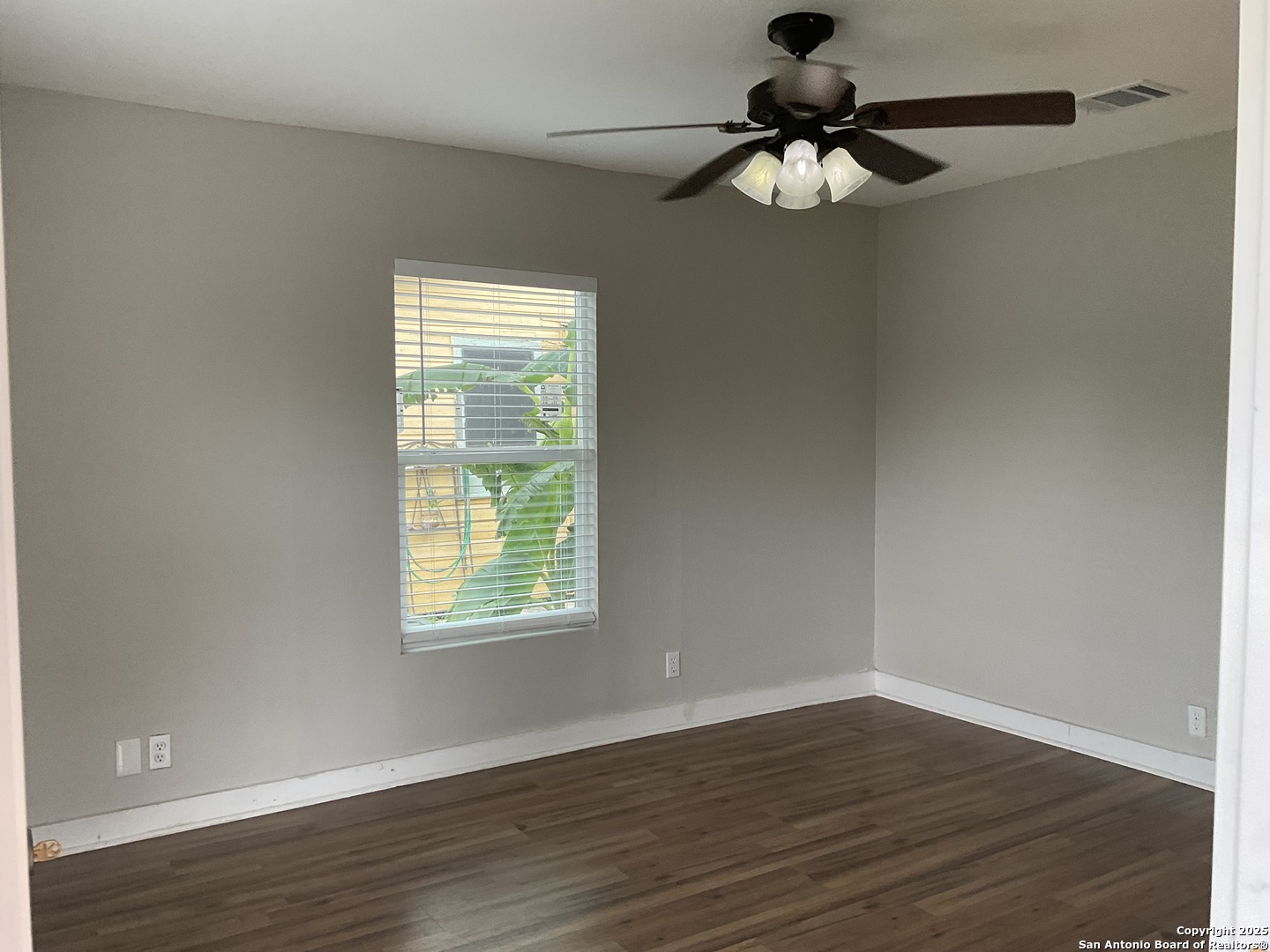 2703 Menchaca San Antonio TX 78228