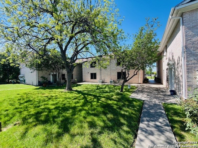 811 Jackson Keller San Antonio TX 78216