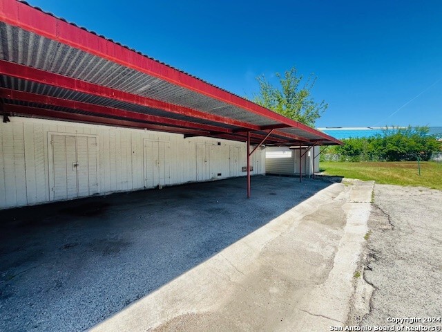 811 Jackson Keller San Antonio TX 78216