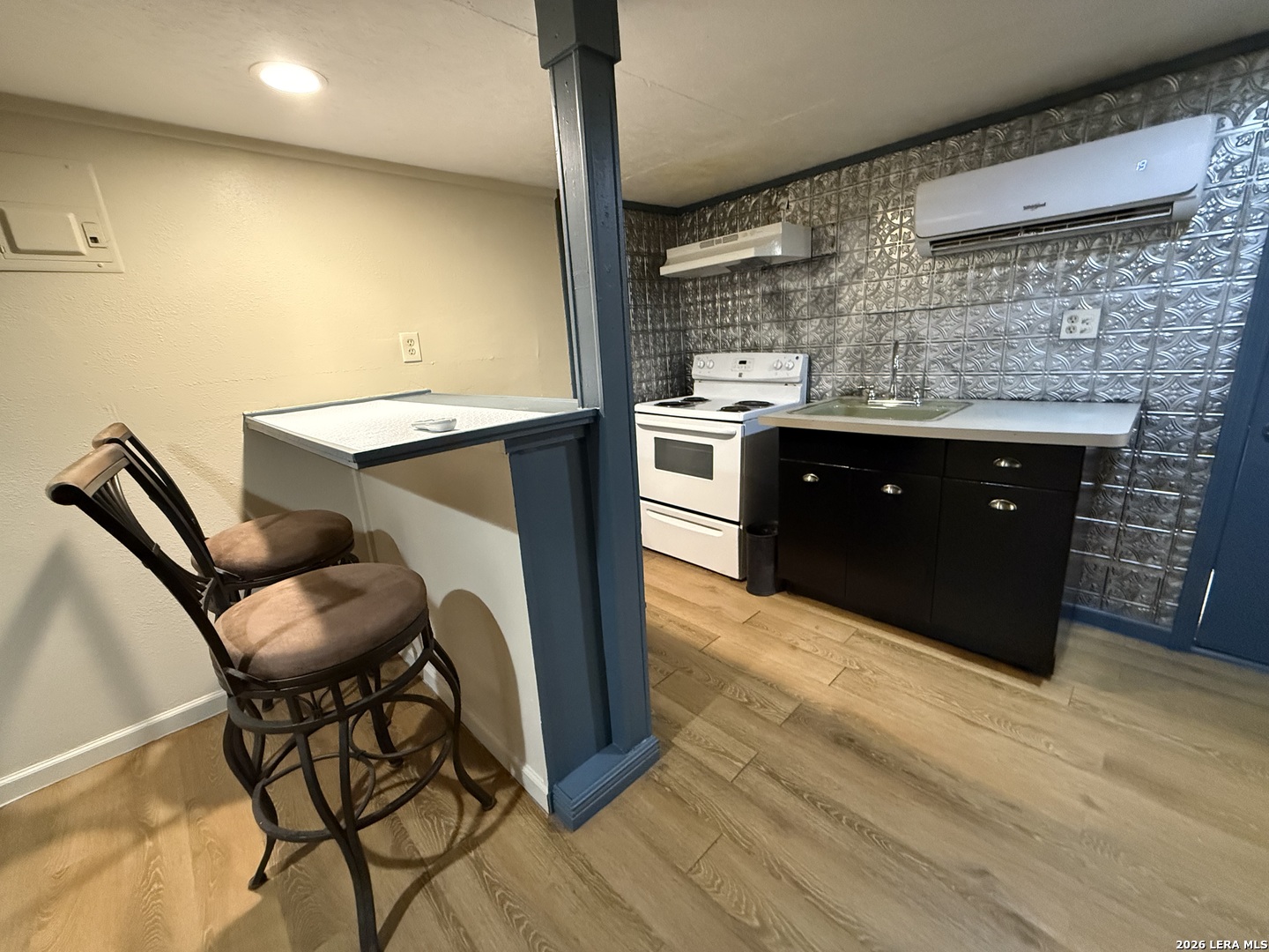 135 E Quill Drive San Antonio TX 78228