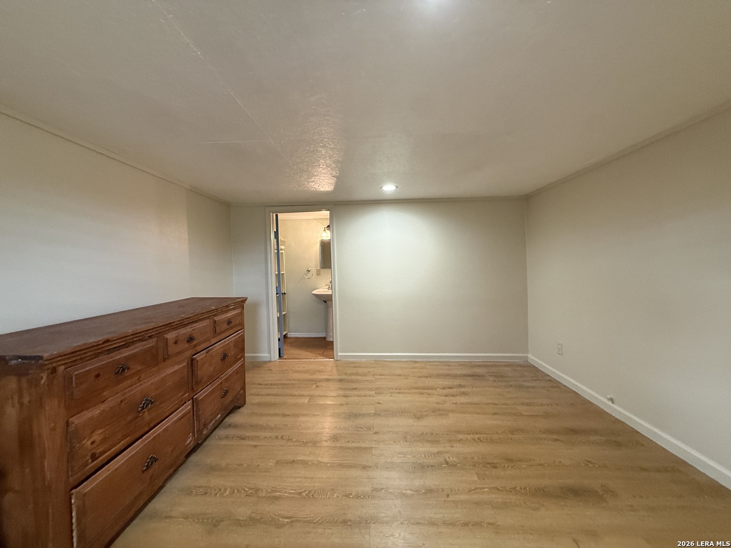 135 E Quill Drive San Antonio TX 78228