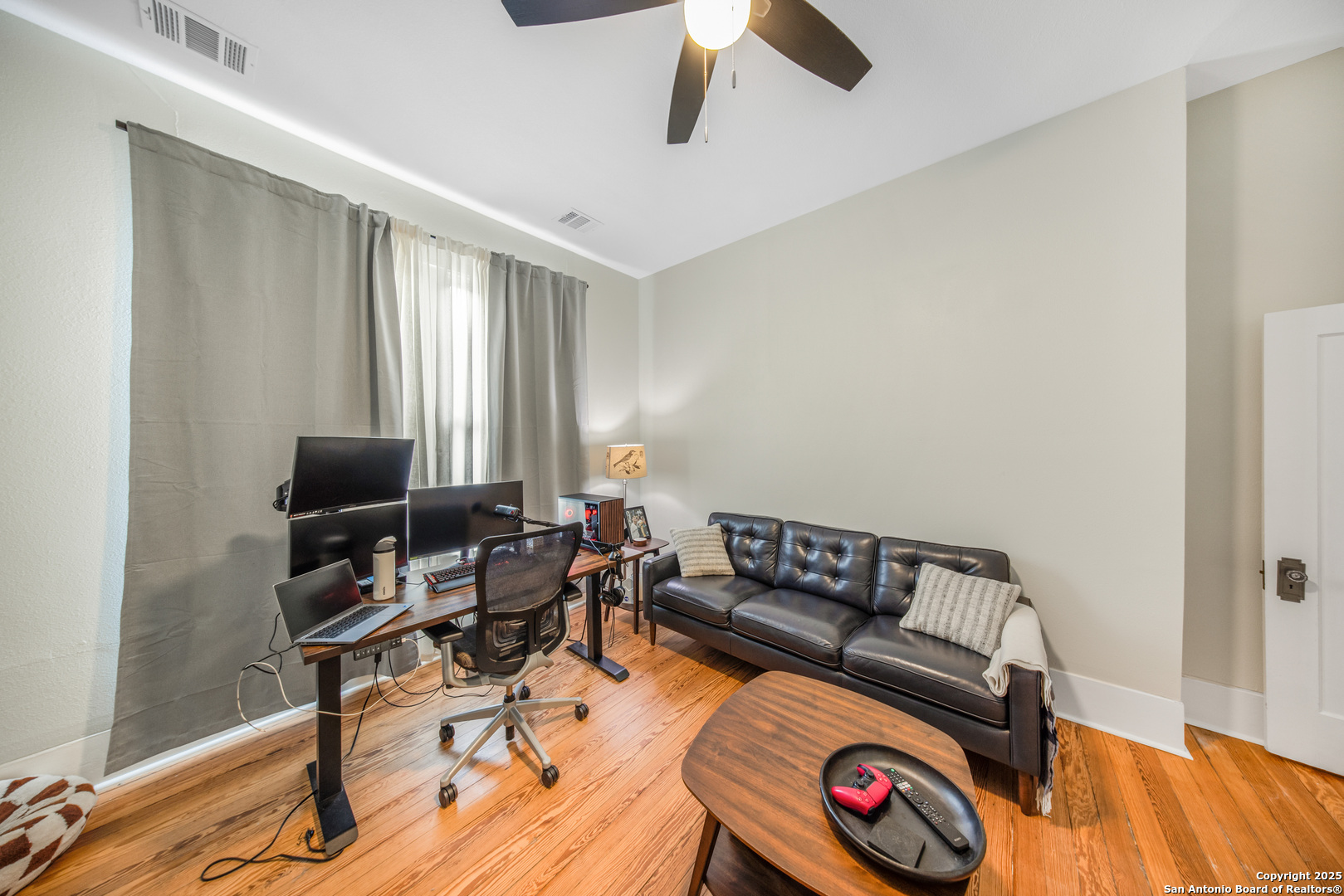 509 W Mistletoe Avenue San Antonio TX 78212