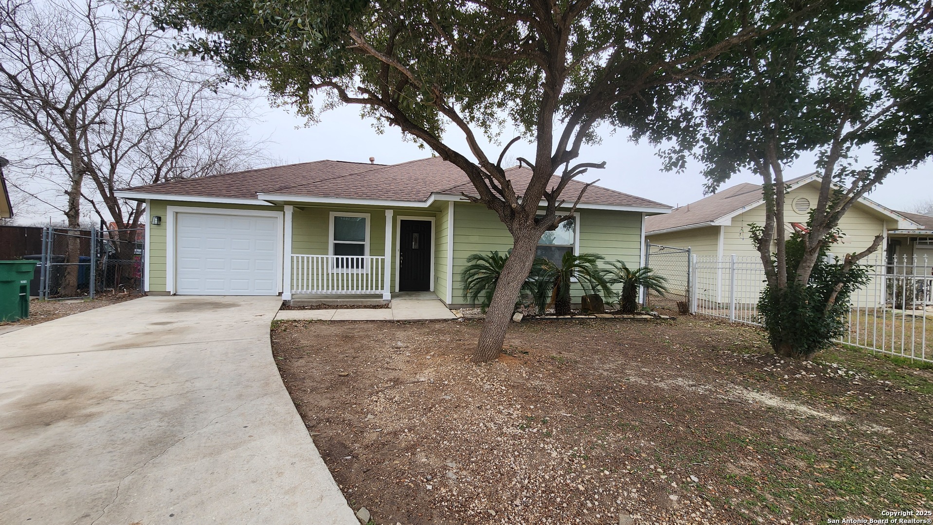 542 Pharis Street San Antonio TX 78237
