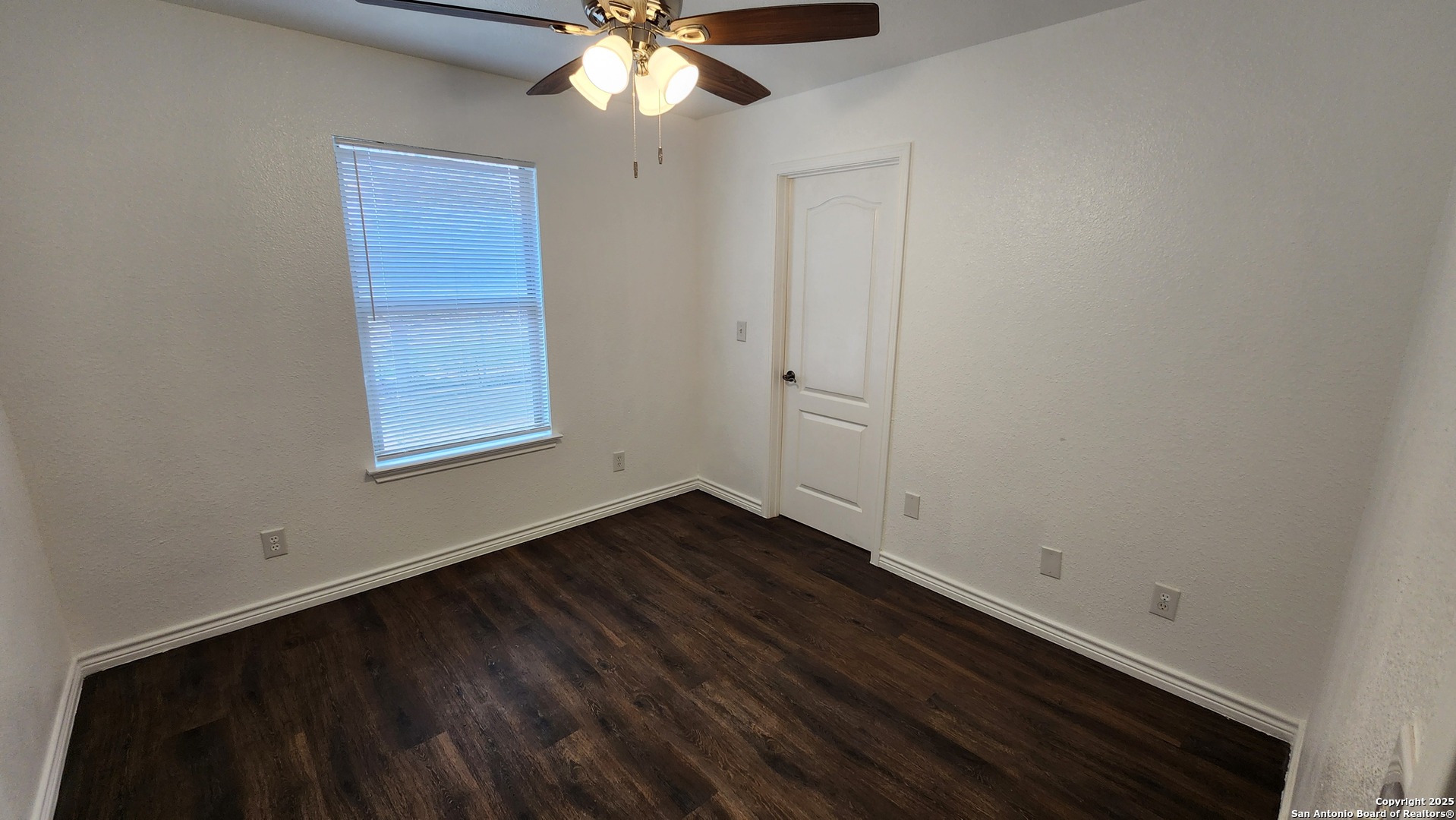 542 Pharis Street San Antonio TX 78237