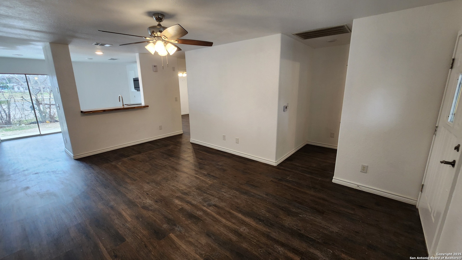 542 Pharis Street San Antonio TX 78237