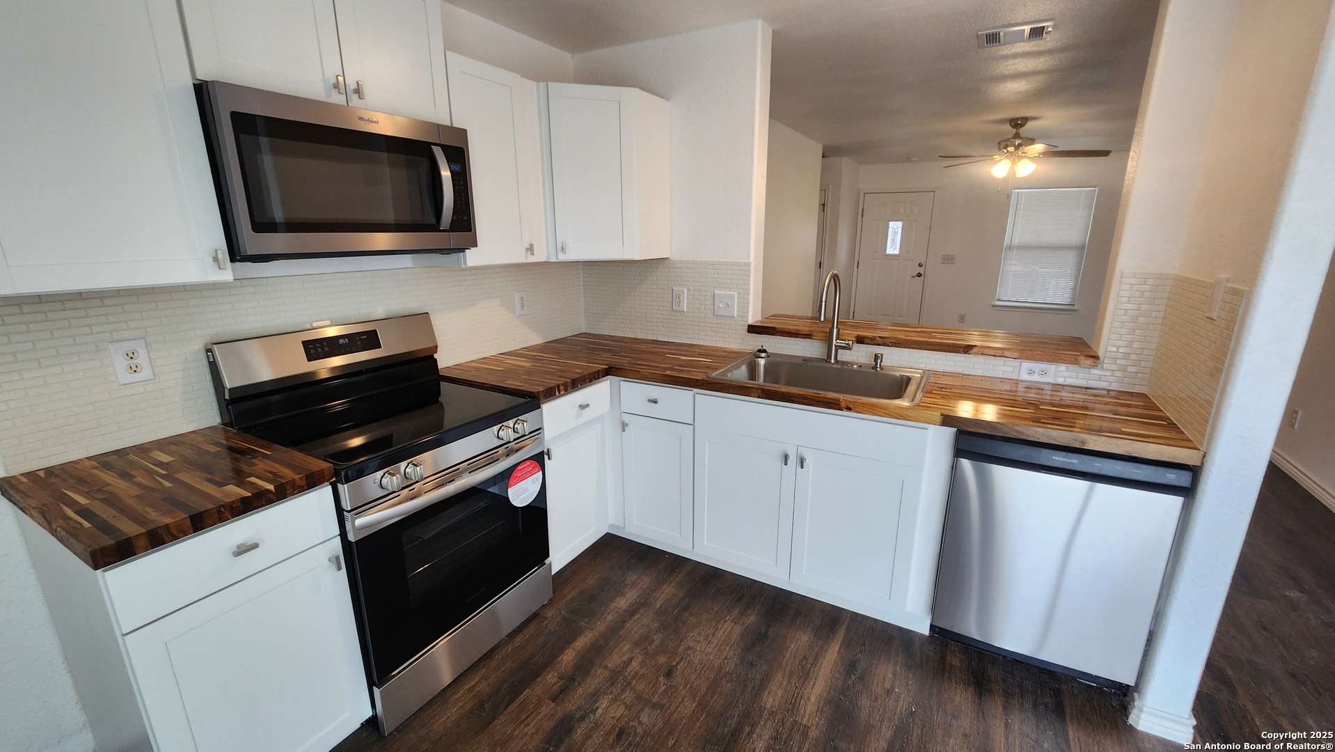 542 Pharis Street San Antonio TX 78237