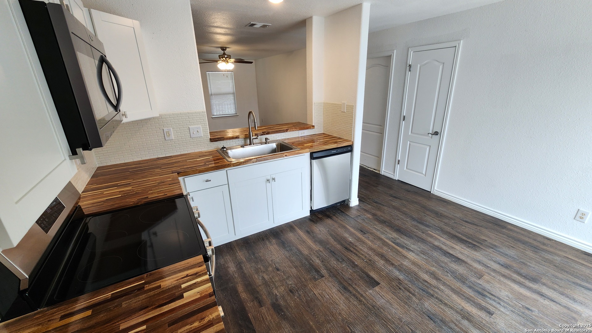 542 Pharis Street San Antonio TX 78237