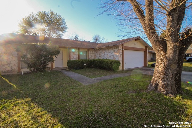 8707 Glen Bluff San Antonio TX 78239