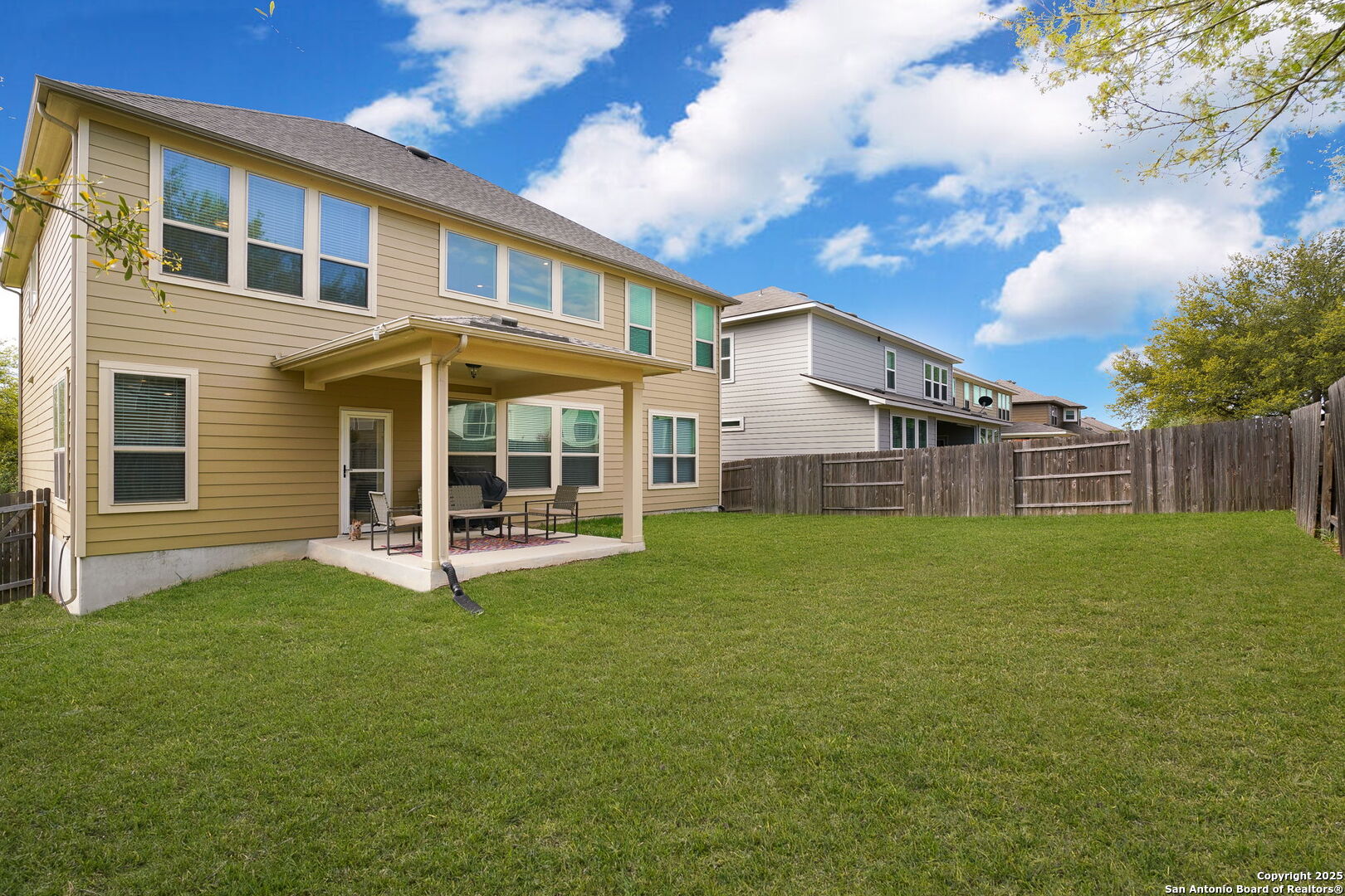 228 Comanche Trail Cibolo TX 78108