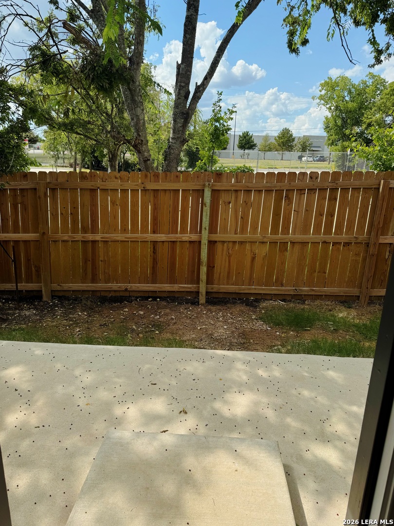 7935 Dial Ike San Antonio TX 78218