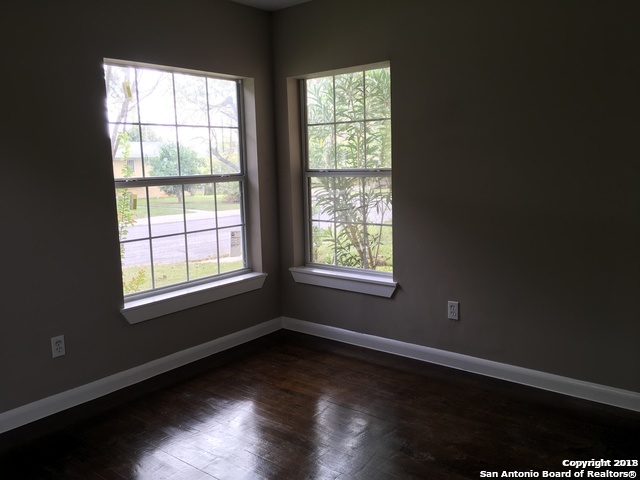 102 Northill Drive San Antonio TX 78201