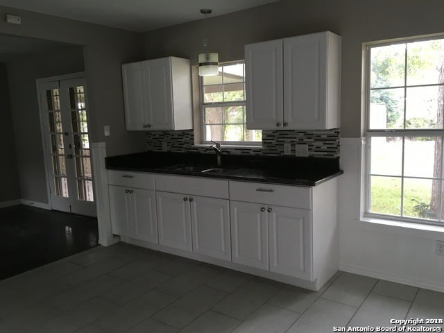 102 Northill Drive San Antonio TX 78201
