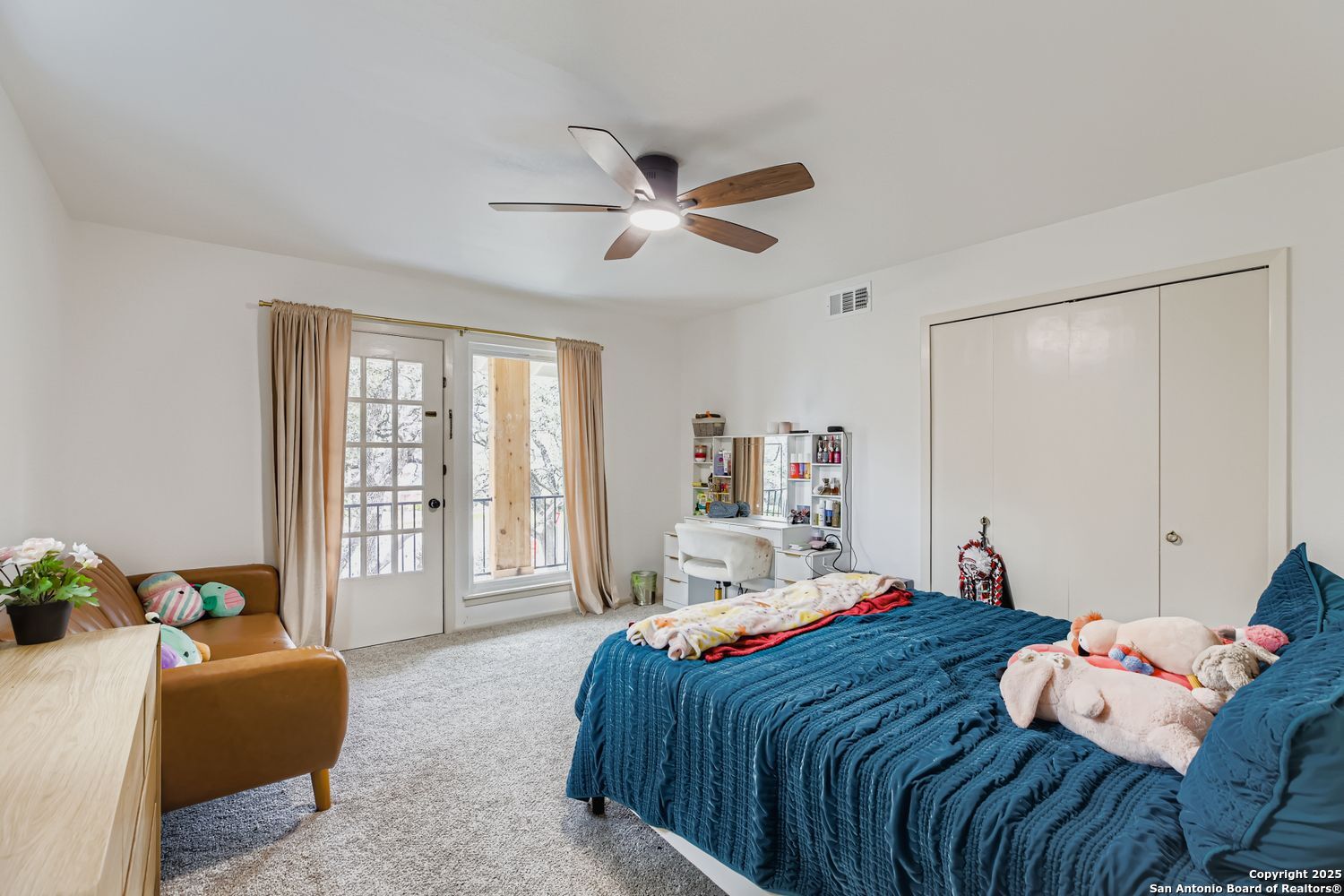 146 Canyon Oaks Hollywood Park TX 78232