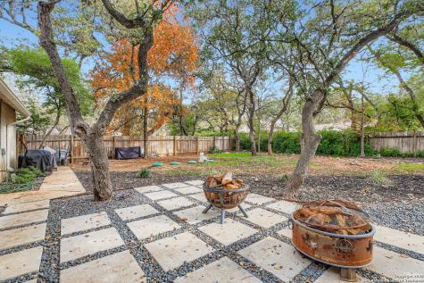 146 Canyon Oaks Hollywood Park TX 78232