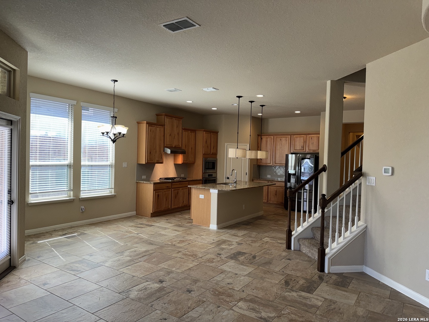 9827 Catell Boerne TX 78006