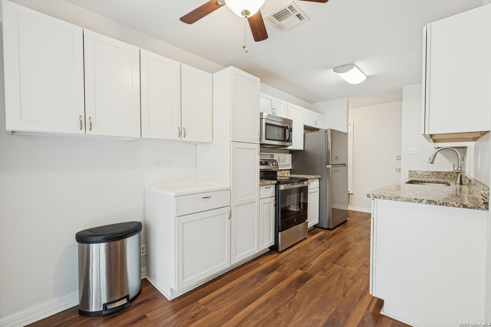 718 Dana Drive Converse TX 78109
