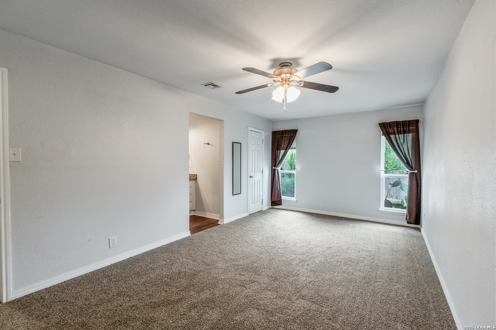 718 Dana Drive Converse TX 78109